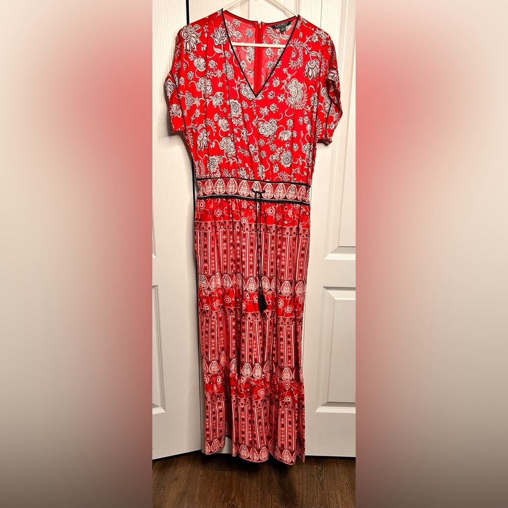 Lauren Ralph Lauren Women’s Red Paisley Floral Tiered Maxi Dress Size 6 Pockets